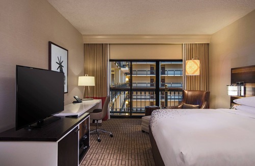 Arboretum Hotel | Renaissance Austin Hotel