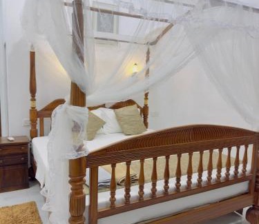 Hettimulla Bed & Breakfast | Renaissance Villa Bentota