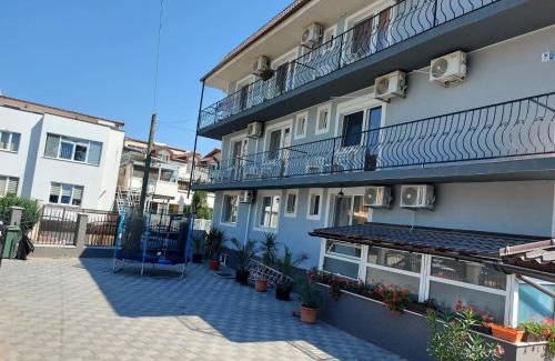 Eforie Nord House | Rene si Ilinca