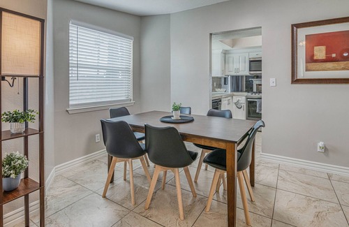 El Paso House | Renewed home, West Side, The best Sunset View of El Paso, close to I-10. Walmart