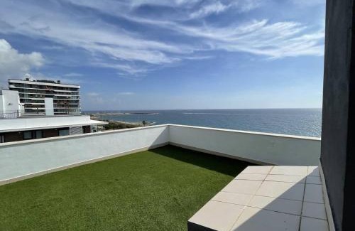 Mataro Apartment | Rengle Horizonte Penthouse & Pool