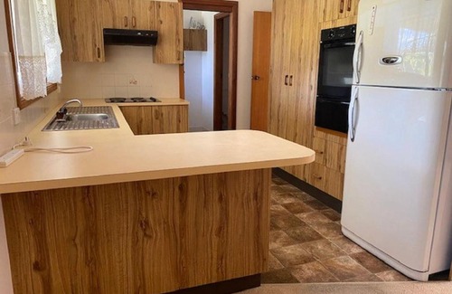 Tuncurry House | Rennies Retreat