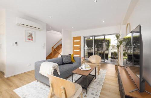 Morningside House | Renov Peaceful 3BR Morningside Gem: Cozy Retreat