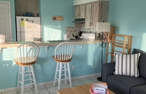 North Carolina Coast Condo | Renovated, 1 BR 1.5 Bath Condo steps from the Ocean