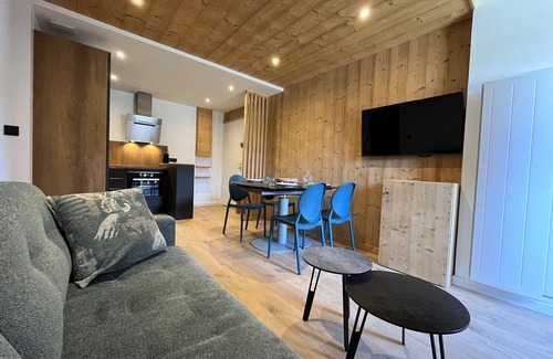 Les Gets Apartment | Renovated 3* apartment with balcony and Wifi, near slopes, ideal for families