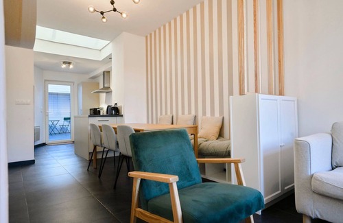 Tourcoing House | Renovated 3 bedroom house with terrace