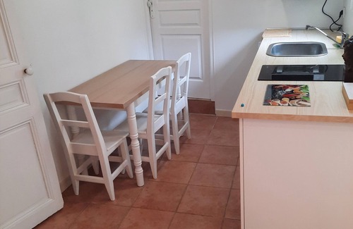 Le Redon Apartment | Renovated 30 m2 studio near the calanques.