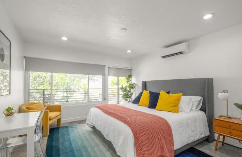 Capitol Hill Apartment | Renovated 3BD 2BA Escape w Hot Tub and City Views