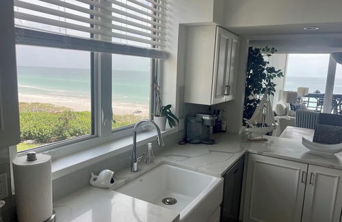 Longboat Key Condo | Renovated and bright corner beachfront unit in well appointed popular complex!