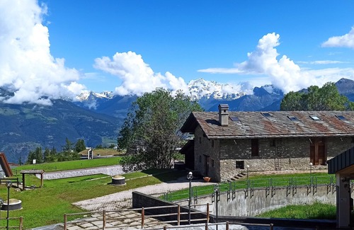 Gressan Apartment | Renovated apartment in the heart of Pila a stone's throw from the ski lifts