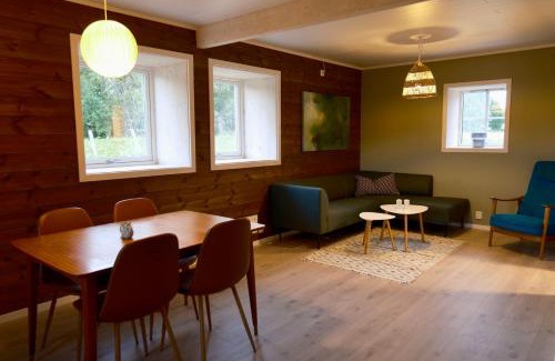 Bjrnsand Apartment | Renovated barn with a view