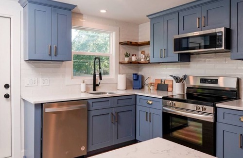 St. Petersburg House | Renovated Bungalow blocks from Downtown St. Petersburg