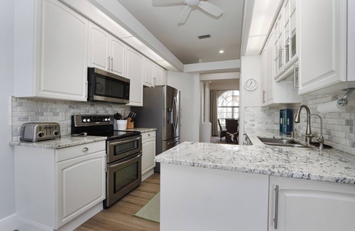 Cape Coral House | Renovated Cape Coral home situated on a peaceful Gulf-access "T" canal - Our Happy Place