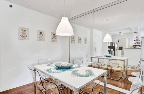 Aventura Apartment | Renovated cozy The yacht club at aventura free parking