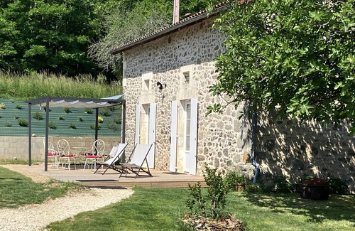 Le Bourdeix Other | Renovated detached house near Lake Saint Estèphe