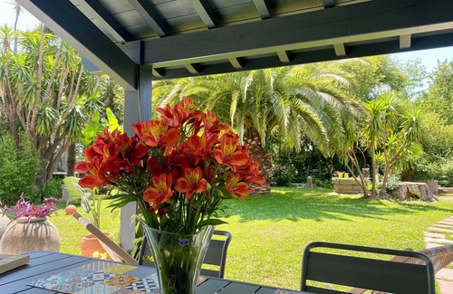 Arcangues House | Renovated farmhouse just outside Biarritz