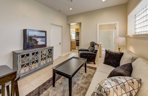 Vicksburg Apartment | Renovated Historic Greyhound Bus Terminal-Downtown Vicksburg