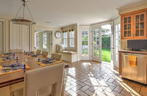 Village of Southampton House | Renovated Historical, Sun Room in Peaceful Backyard, Close to Beach and.