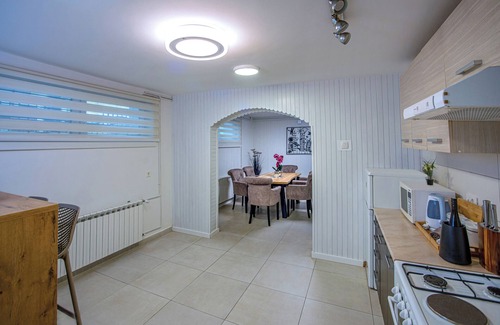 Sveti Ilija House | Renovated Holiday Home: Big Parking, Child & Pet-Friendly, Close to Highway Exit