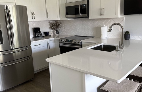 Lexington House | Renovated house in great neighborhood