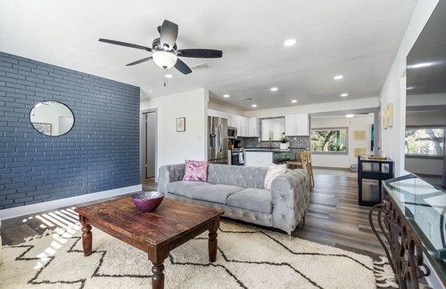 Spicewood House | Renovated House: Pool, Hot Tub, Pets, Lake Nearby