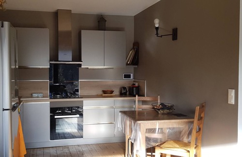 Porte-Puymorens House | Renovated mountain house in wood and stone in a small Pyrenean village