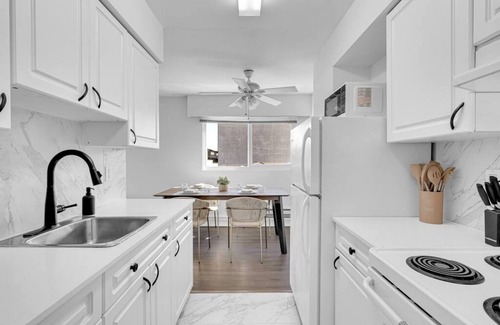 Port Moody Apartment | Renovated Port Moody Condo
