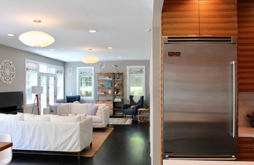 Barnes Landing House | Renovated, spacious 5 + family beach house w/pool. LAST WK AUG+ LABOR DAY AVAIL