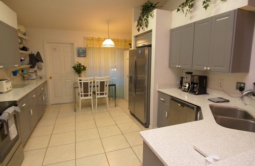 Thousand Oaks Villa | Renovated Villa w/Game Room & Fire Pit near Orlando - Perfect for Families