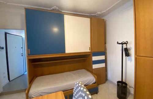 Turro Apartment | Renovated with two single beds