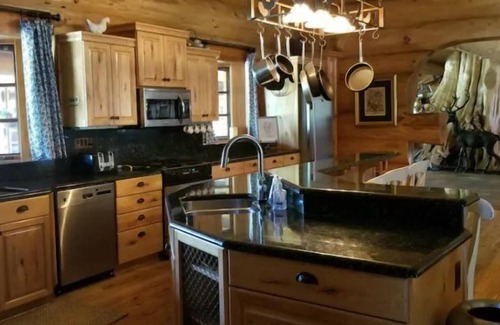 Heber House | Renowned Legacy Lodge located in National Forest
