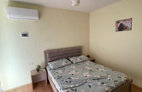 Udenisht House | Rent rooms Hudenisht