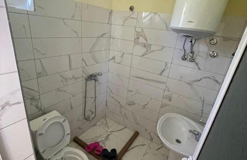 Udenisht House | Rent rooms Hudenisht