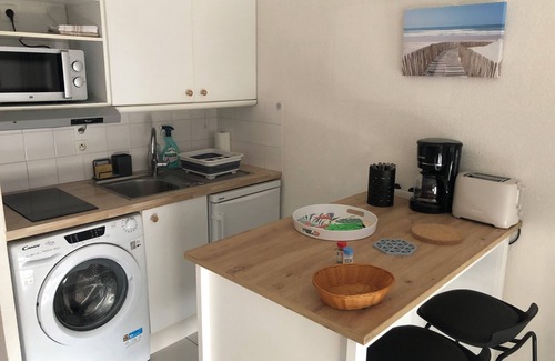 La Baule-Escoublac Apartment | Rent studio cabin sleeps 4
