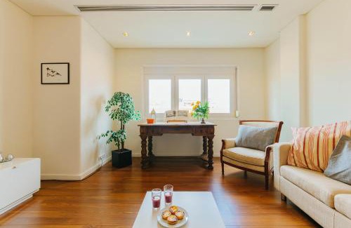 Sao Joao de Deus Apartment | Rent4Rest Lisbon Family & Friends apartment in Roma Avenue