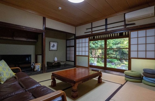 Chuo Ward House | Rental of a whole building / Kumamoto Kumamoto