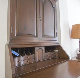 Los Remedios Apartment | RentalSevilla Virgen de Consolación