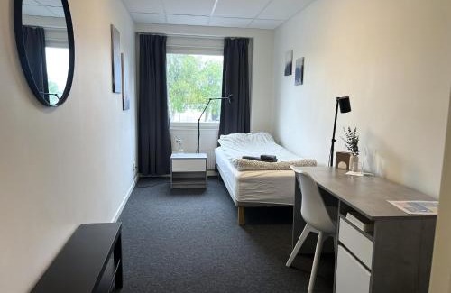 Solbacka Hostel | Rentalux Hostel - Modern Comfort, Single Rooms