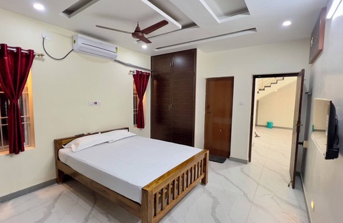 Tiruvannamalai Hotel | Renu Home Stay