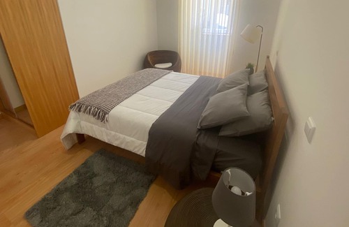 Arcos de Valdevez Apartment | Requintado apartamento T1 com lindíssima vista para o rio.