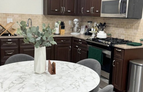 Fairfield House | Reset, Relax and Enjoy Fairfield, Napa
