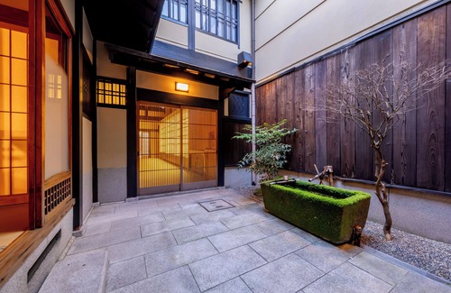 Nishijin House | RESI STAY Shinshinen