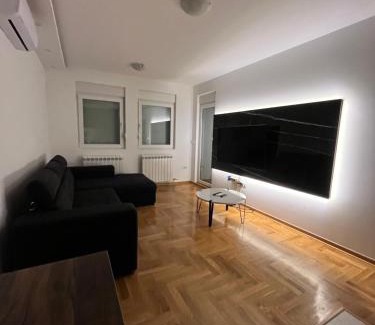 Stari Banovci Apartment | Residence 25V