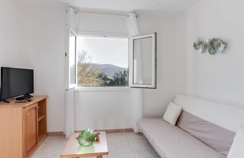 Centuri Apartment | RESIDENCE ANNA EMERAUDE