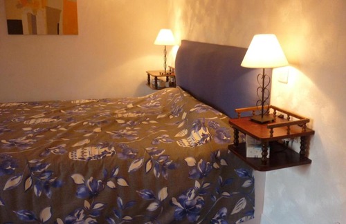 Saint-Cyprien House | Residence Beausejour