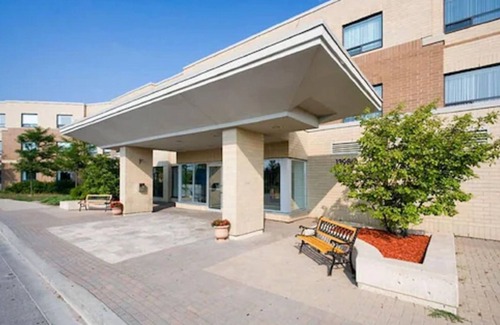 King City Apartment | Residence & Conference Centre - King City