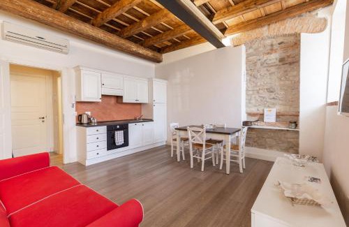 Cola Apartment | Residence Corte San Carlo