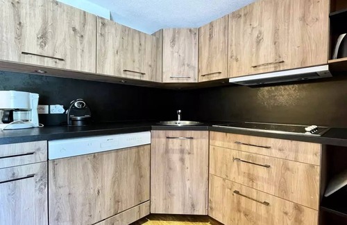 Puy-Saint-Vincent Ski Chalet | Residence Dame Blanche - DBAC32 - DUPLEX APPT IN CHALET - 4 CHAMBRES 10 PERSONS