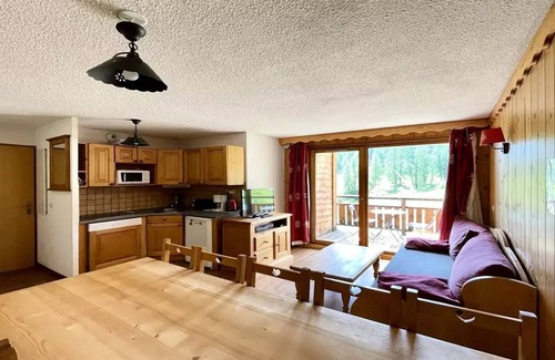 Puy-Saint-Vincent Ski Chalet | Residence Dame Blanche - DBAC24 - DUPLEX APPT IN CHALET - 4 CHAMBRES 10 PERSONS