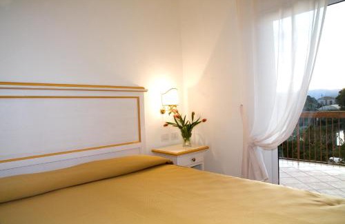 Torre di Faro Apartment | Residence Dei Margi